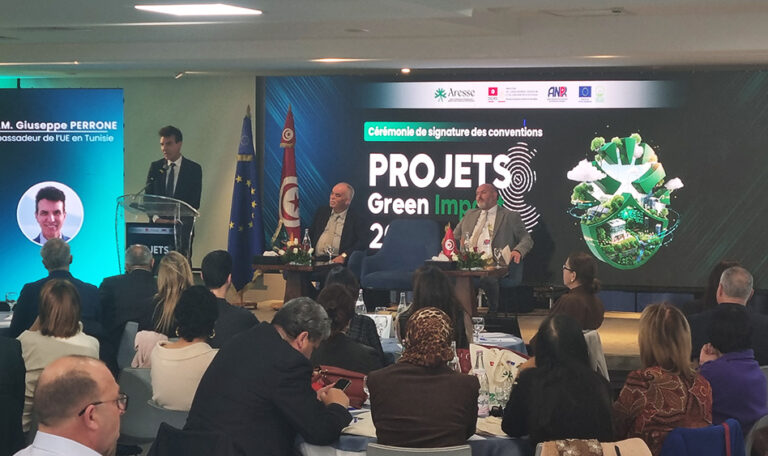 Signature de 16 conventions de projets Green Impact